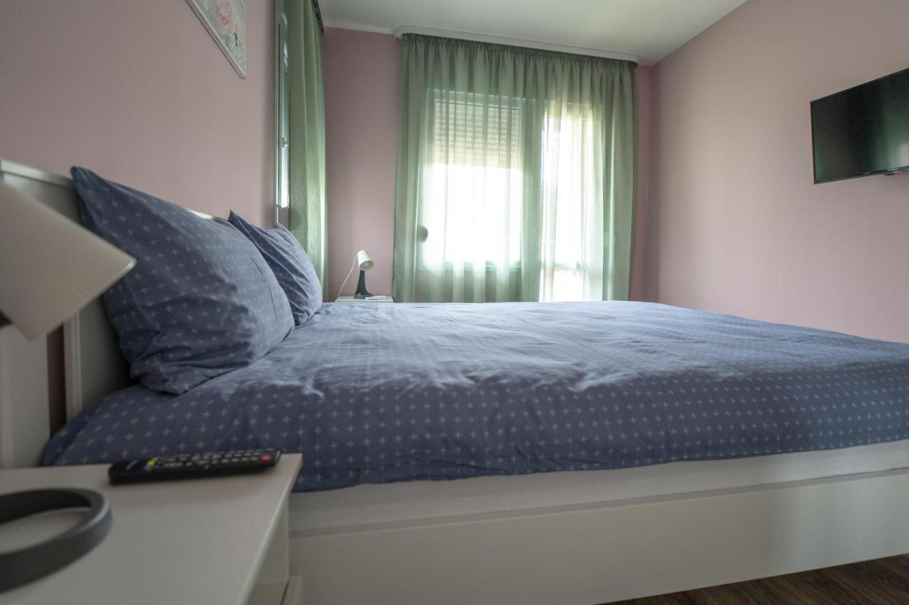 Verona Apartment Сандански Екстериор снимка